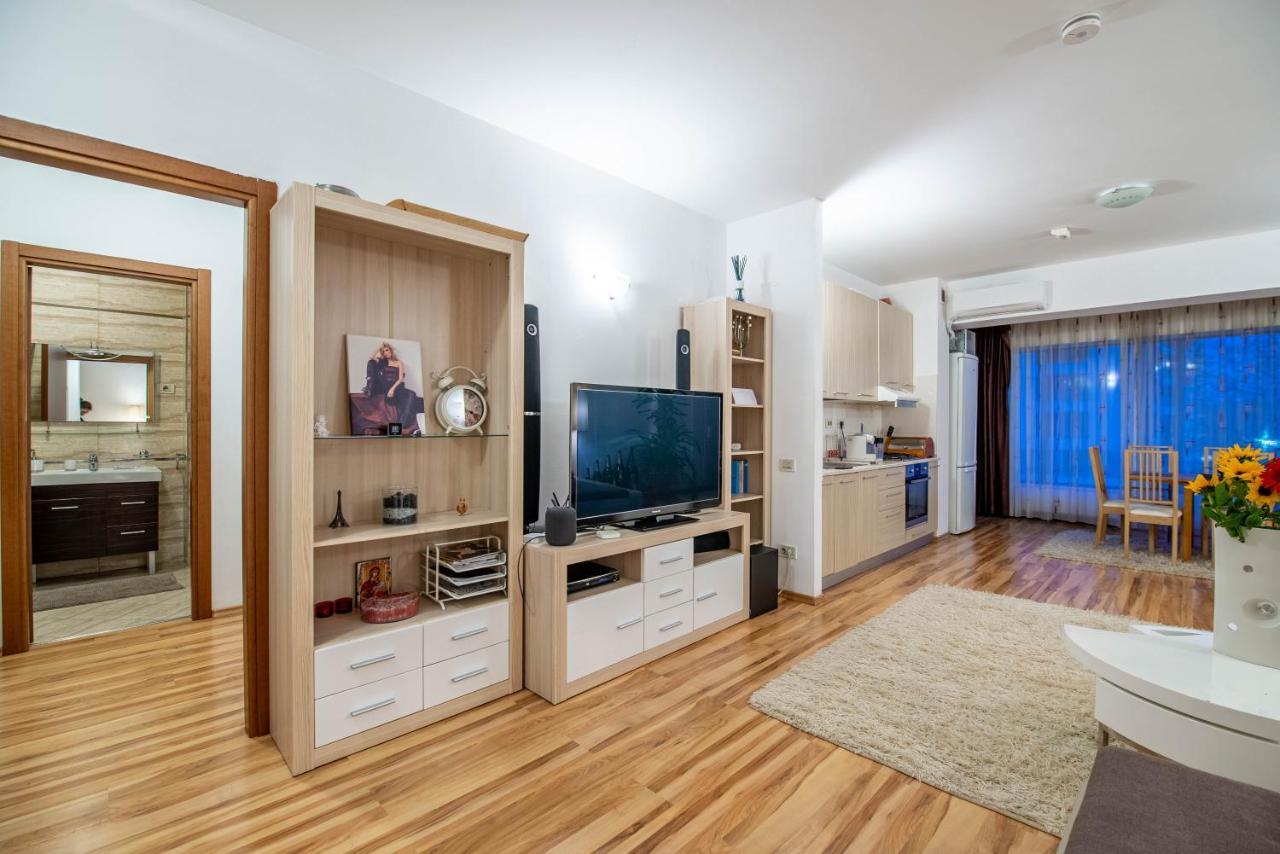 Luxury Two Room Apartment In The Heart Of Bucharest Bukarest Kültér fotó